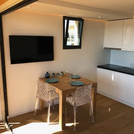 Climatisé Refait à Neuf - Vue Saint-tropez - Piscine- 50m * Gassin
