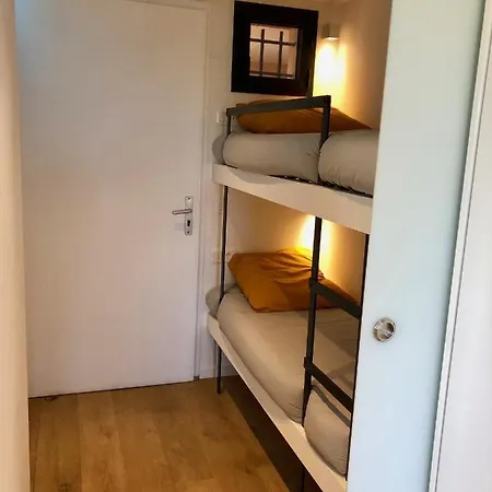 Apartament Climatise Refait A Neuf - Vue Saint-tropez - Piscine- 50m *