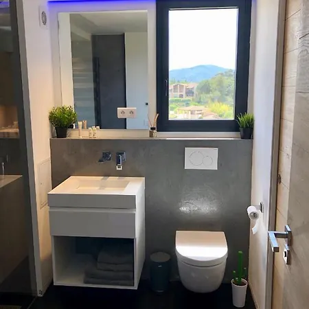 Climatisé Refait à Neuf - Vue Saint-tropez - Piscine- 50m Appartamento Gassin